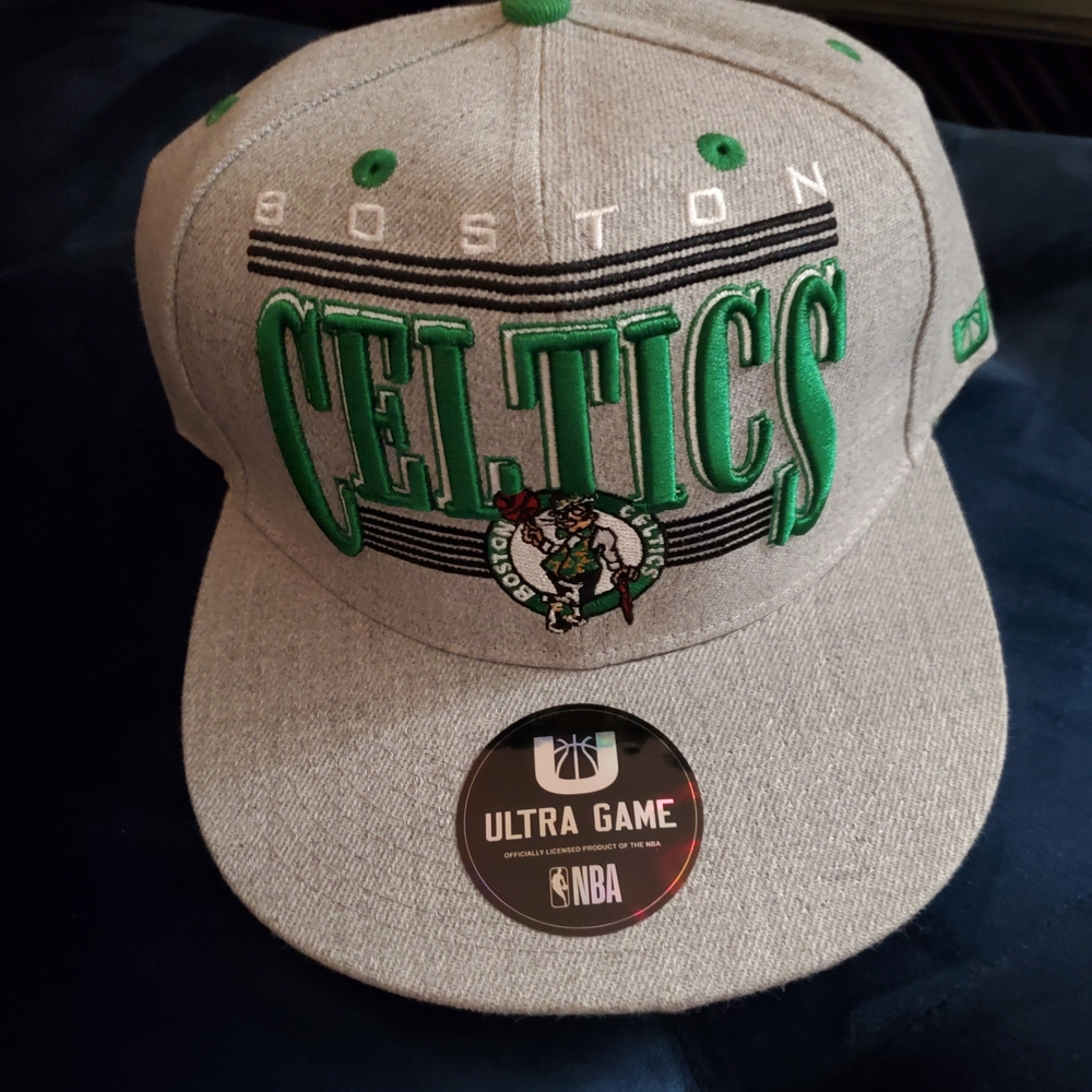 Boston Celtics Gray and Green Snapback Hat - Ultra Game NBA